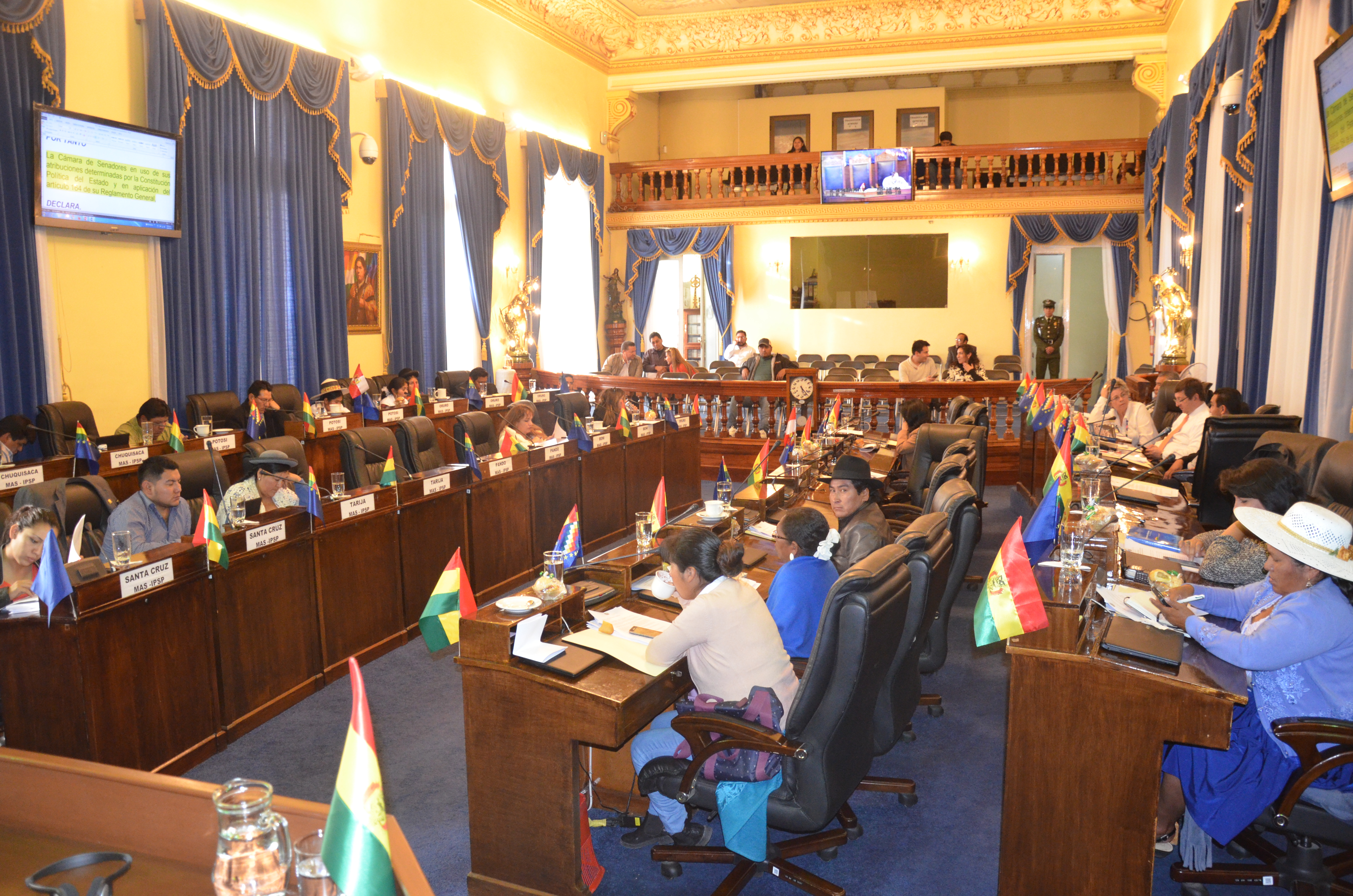 Senado restituye el derecho propietario del bien inmueble denominado “Escuela de la comunidad Suipacha”