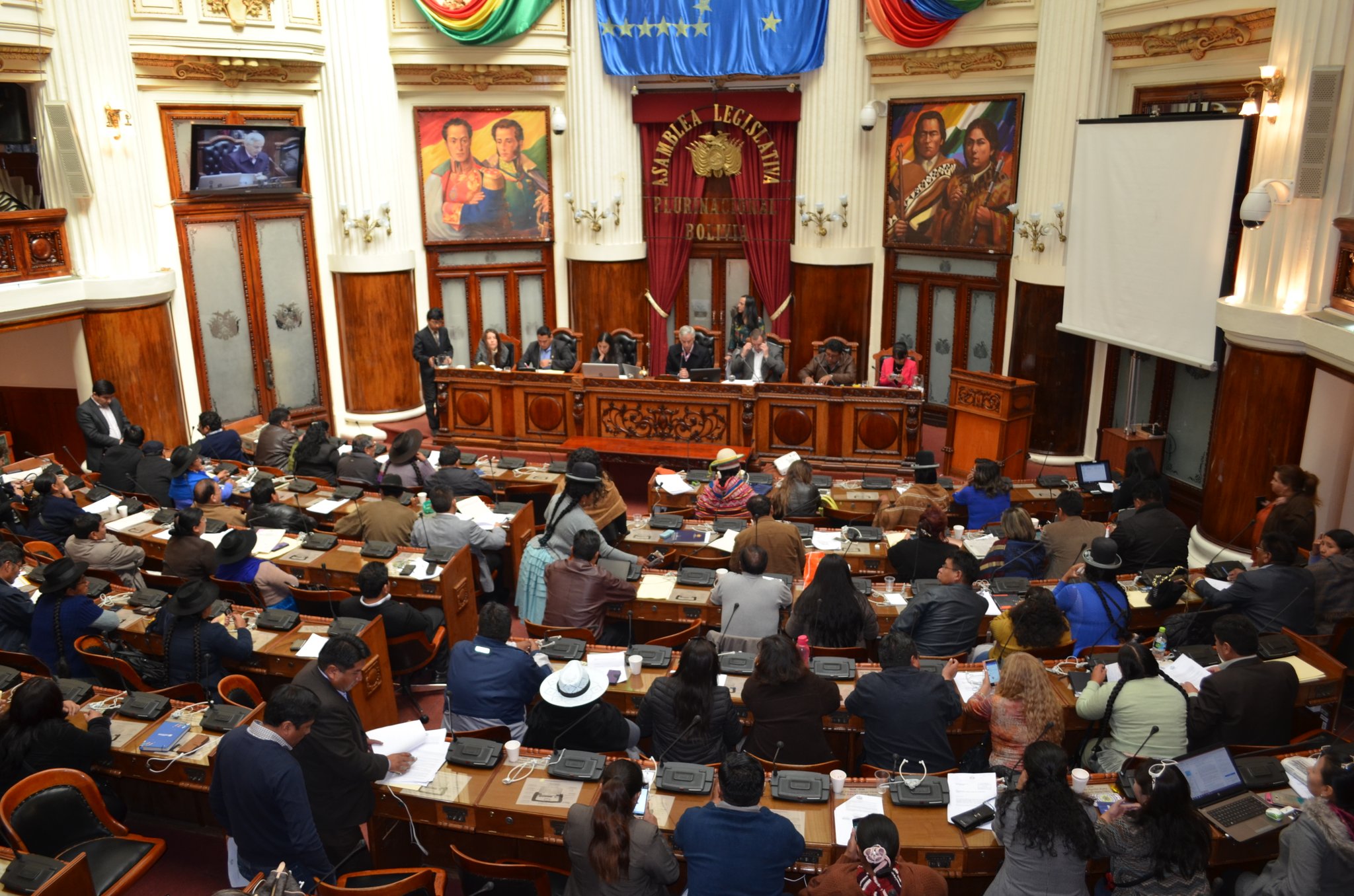 Asamblea Legislativa interpela al Ministro de Gobierno por los sucesos en la cárcel de Palmasola