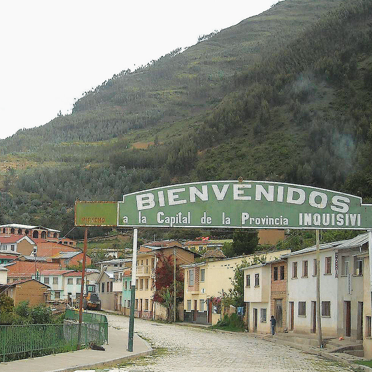 Rinden homenaje a las provincias Inquisivi y Camacho y al municipio de Desaguadero del departamento de La Paz