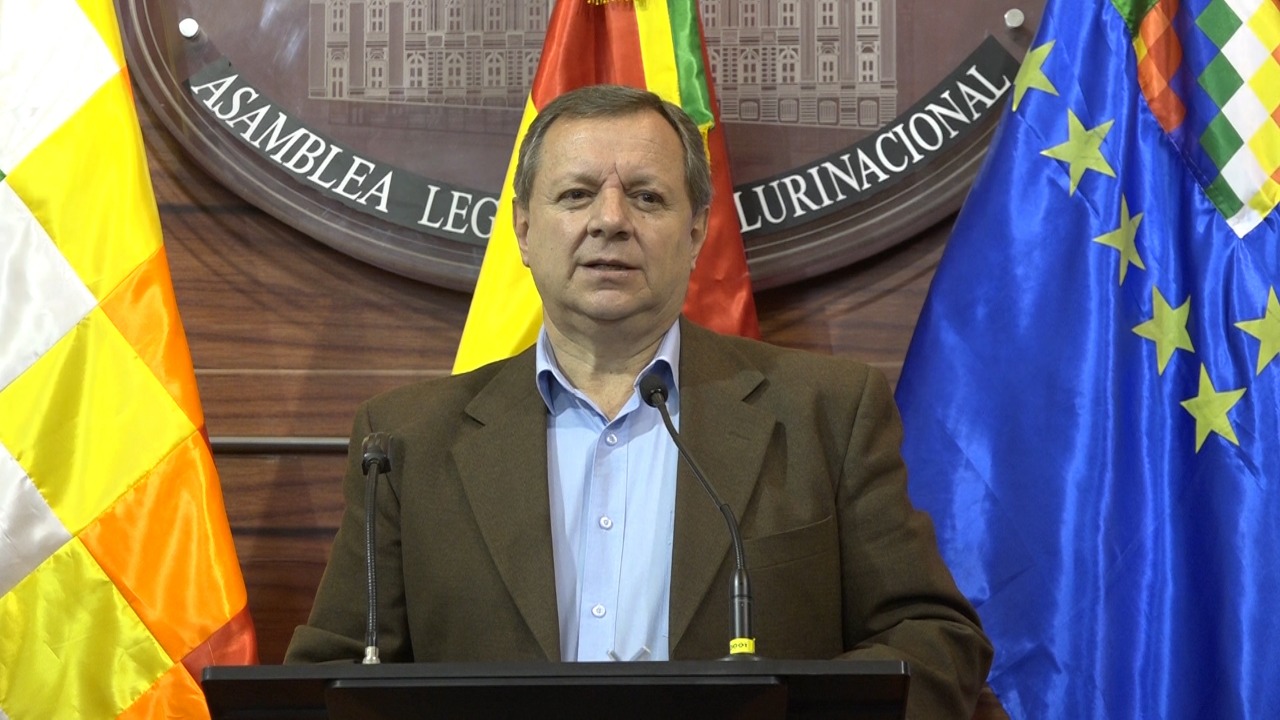 Gobierno reitera que el diálogo está abierto para encontrar solución al conflicto de la UPEA