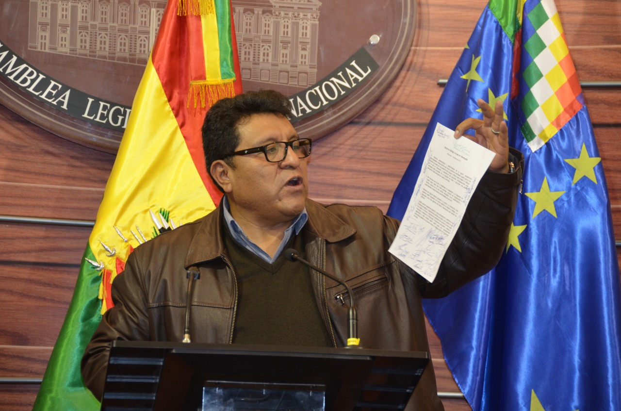 Senado boliviano aprueba Declaración en apoyo al diálogo y paz en Venezuela