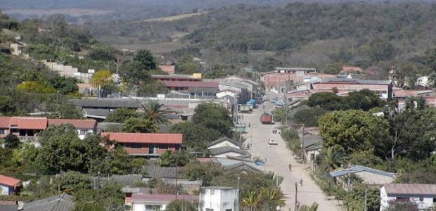 Aprueban enajenación de terreno a favor de YPFB para construir estación de servicio en Huacareta