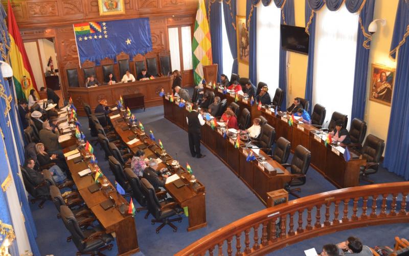 Senado aprueba homenaje a la Unidad Educativa “Sagrado Corazón de Jesús” de Tarija en su 55 aniversario