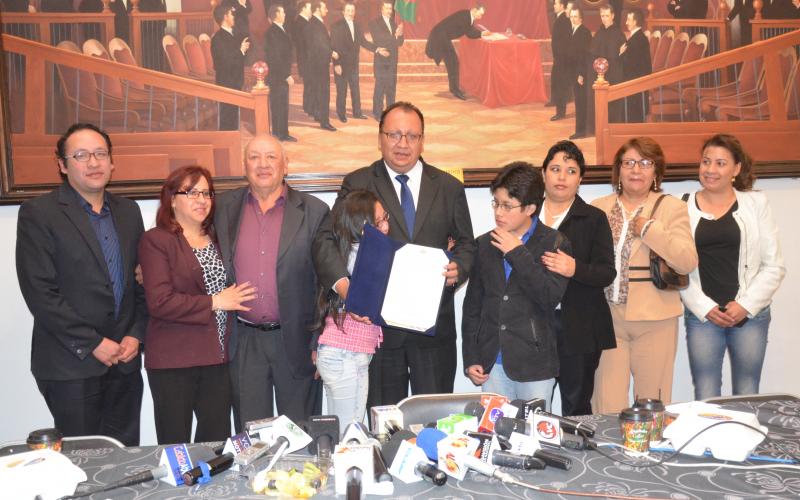 Senado entrega reconocimiento a Christian Ernesto Sailer Tudela por el “Día del Trabajador en Televisión”