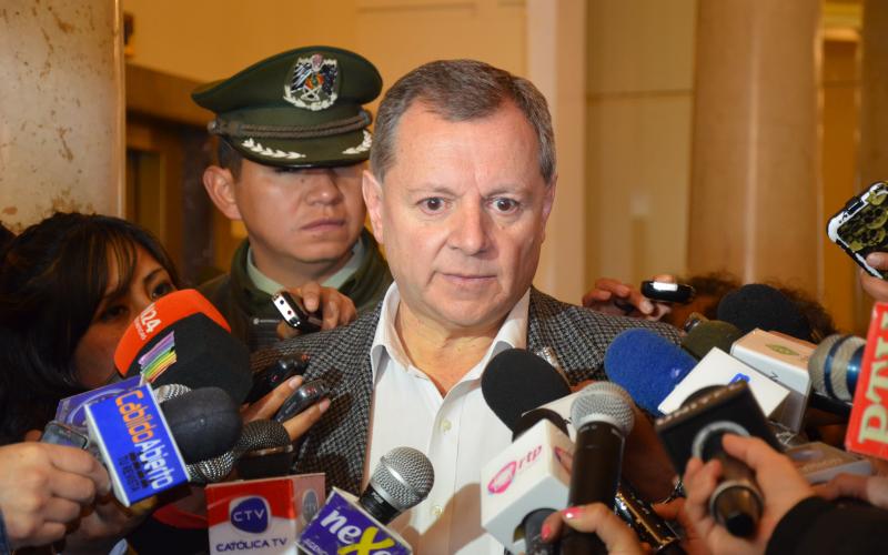 Presidente del Senado lamenta decisión de justicia chilena que postergó audiencia de nueve bolivianos detenidos