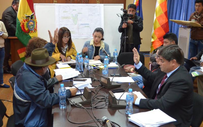 Comisión integrada aprueba proyecto de delimitación interdepartamental entre Chuquisaca y Santa Cruz