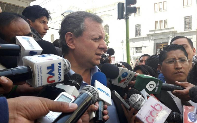 Gonzales confirma para el sábado interpelación a ministros Paco y Arce 