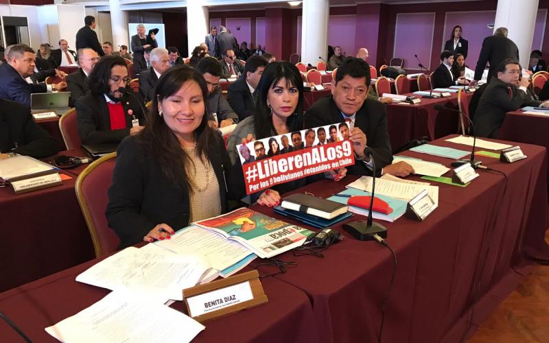 Parlamentarios en sesión del Mercosur denuncian detención de nueve bolivianos en Chile