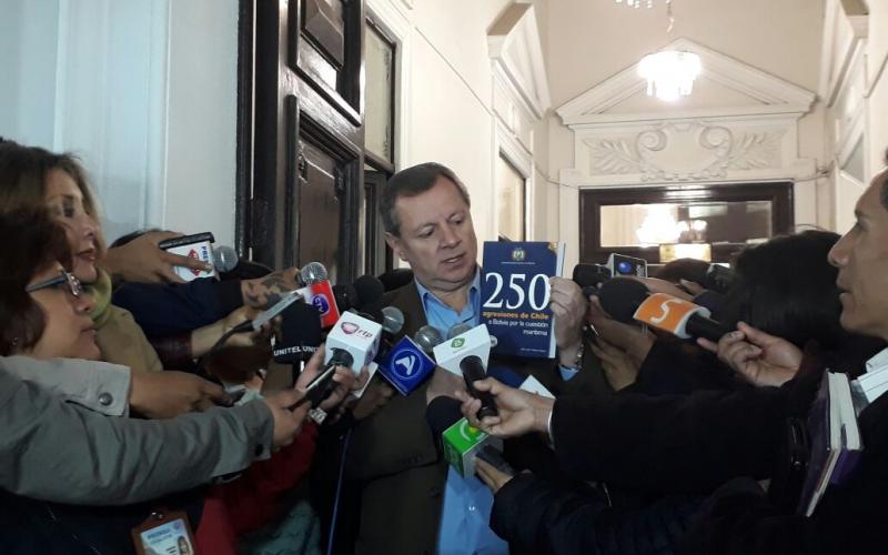 Gonzales anuncia presentación de libro sobre las “250 agresiones de Chile a Bolivia por la cuestión marítima”