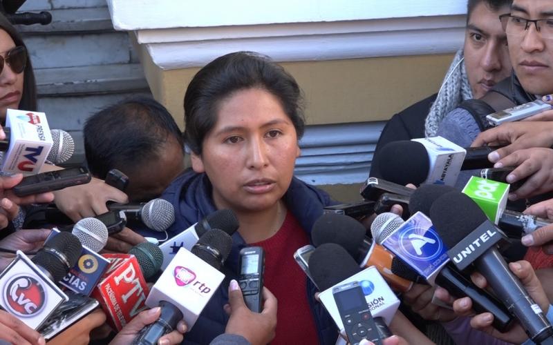 Voto electrónico garantiza el derecho de bolivianos en el extranjero