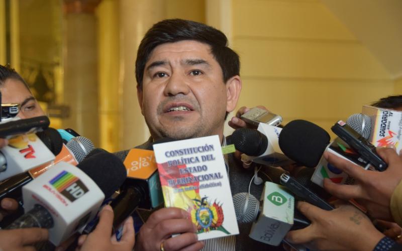 Barón lamenta doble discurso de la oposición que cuestiona coordinación entre órganos del Estado