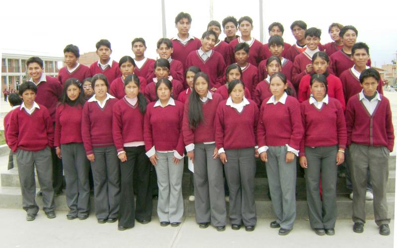Homenaje a la Unidad Educativa “Yunguyo Fe y Alegría” de El Alto