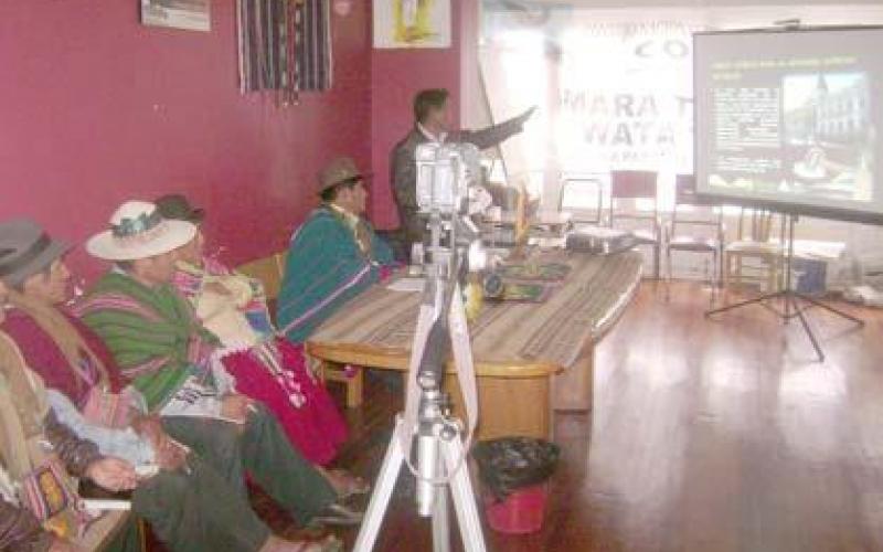 Reconocen a la Organización Cultural Multidisciplinaria “Khana Marka” de Oruro