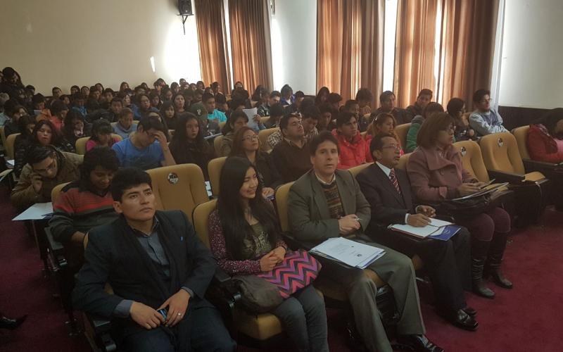 Socializan propuesta de nuevo Código de Sistema Penal en universidades de Potosí